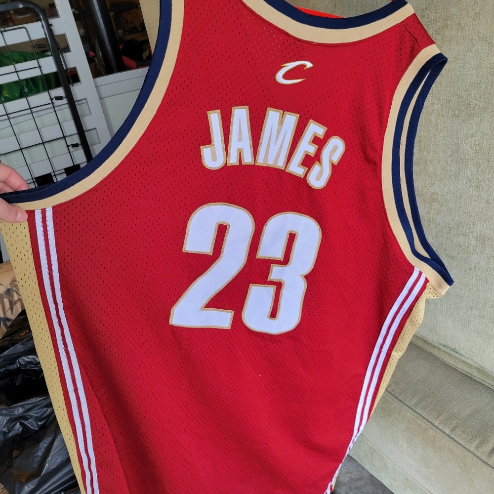 Cleveland basketball jersey